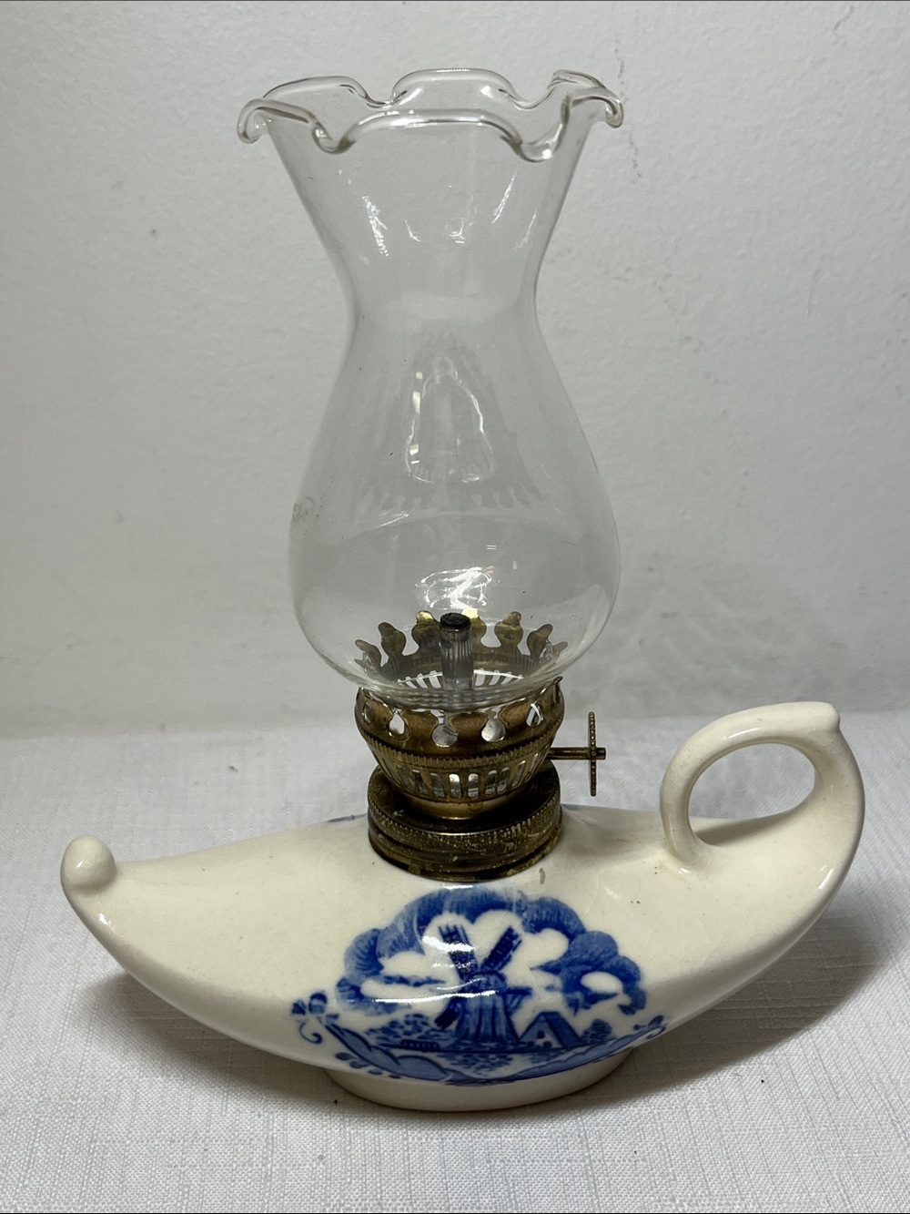 Vintage Blue & White mini Oil Lamp with Clear Glass Chimney
JAPAN